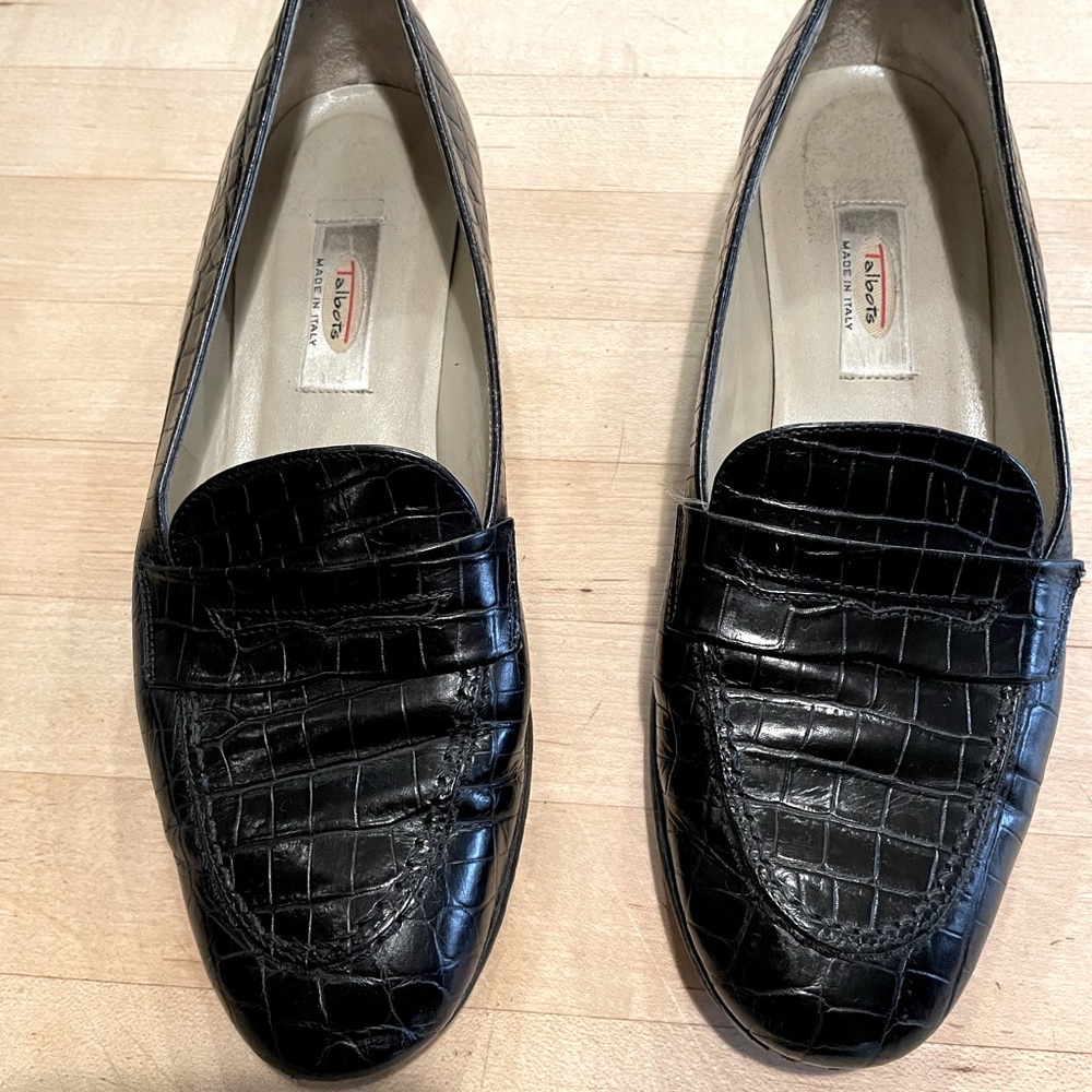 Talbots black leather loafers size 7.5